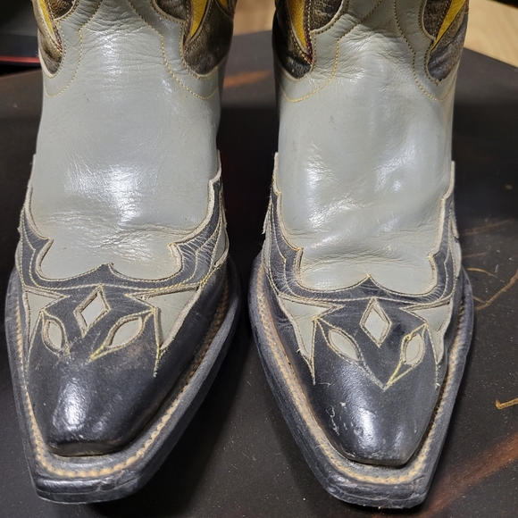 Vintage Custom Collectible Cowboy Inlay Boots - Picture 6 of 10